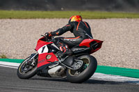 donington-no-limits-trackday;donington-park-photographs;donington-trackday-photographs;no-limits-trackdays;peter-wileman-photography;trackday-digital-images;trackday-photos
